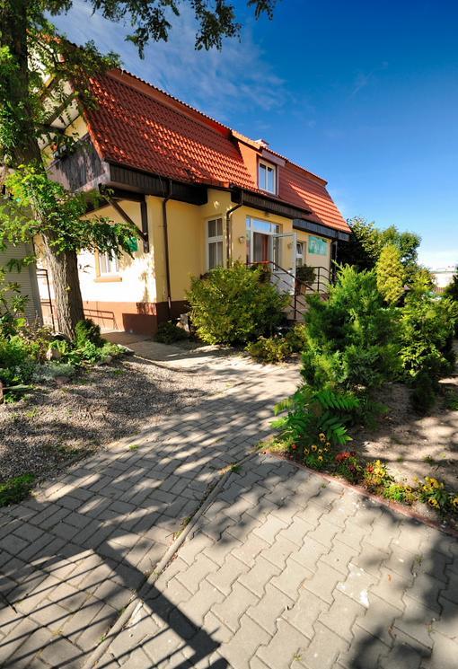 ウストロニエ・モルスキエ Pensjonat Fala Bed & Breakfast エクステリア 写真
